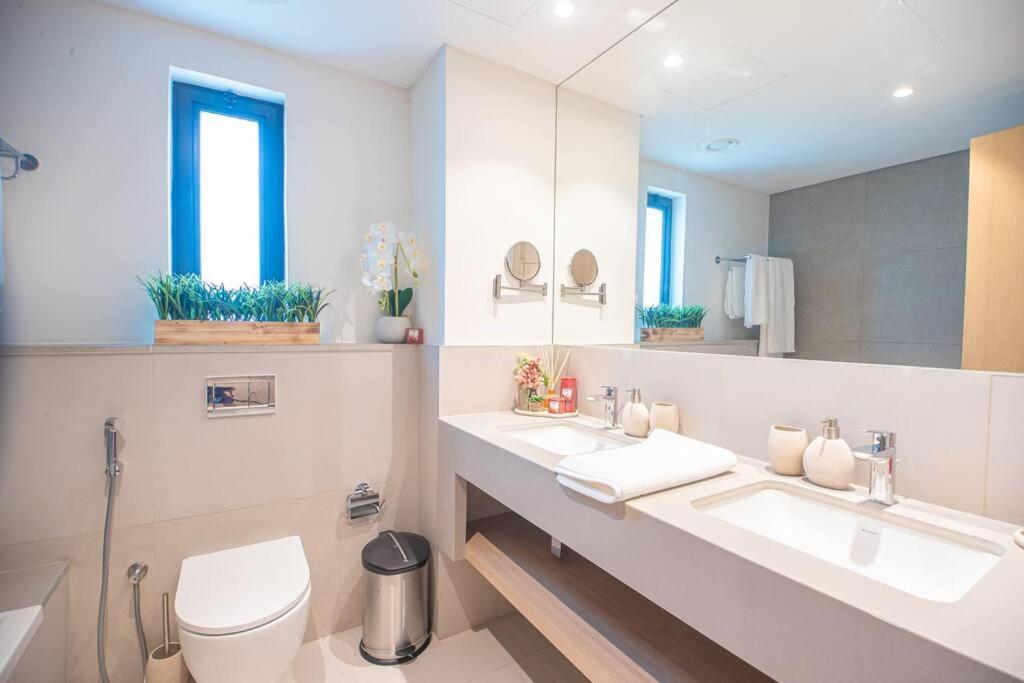 Luxury 3 Bdr Villa By The Sea 54 Fujaira Esterno foto