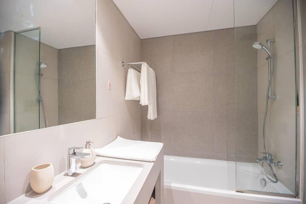 Luxury 3 Bdr Villa By The Sea 54 Fujaira Esterno foto