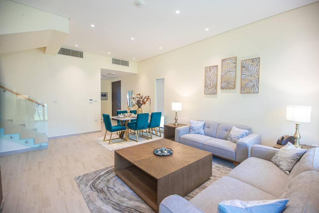 Luxury 3 Bdr Villa By The Sea 54 Fujaira Esterno foto