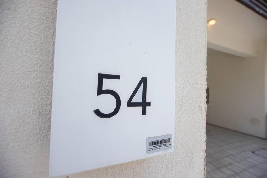 Luxury 3 Bdr Villa By The Sea 54 Fujaira Esterno foto